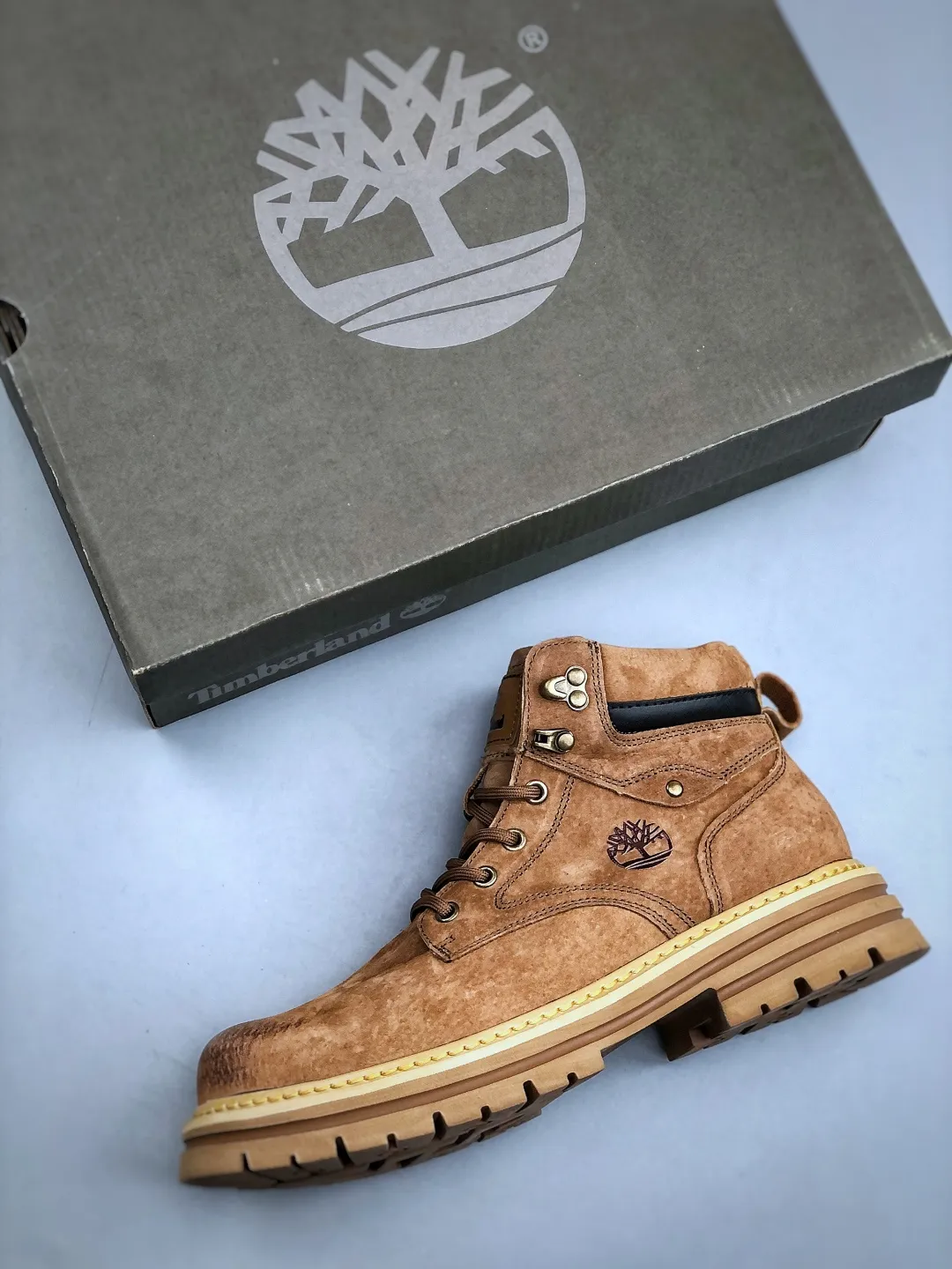 💰440 supports store K T/ Timberland classic 25ss new high-top, classic re-creation, new upgrade, Guangdong factory quality, original box and original packaging. The fabric is made of top Italian frosted cowhide, with anti-odor and anti-corrosion genuine leather latex insoles to give you a perfect wearing experience. Quality is exquisite and durable. A must-have for sportsmen. Specializes in not looking handsome. High-quality and first-class foot feel. Exclusive supply. Size: 39-44